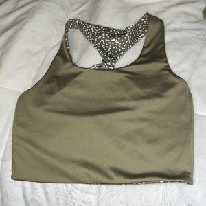 Reversible cropped workout tank